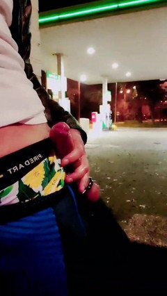 Slutboyben: Slutboyben Cam4 Brainfukked Outdoor Pig II Stacja benzynowa wytryski