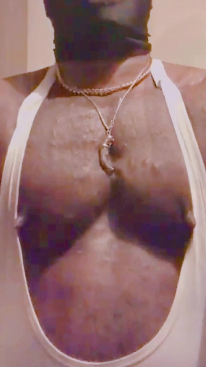 Black smoking muscle stepdad: Verbal stormuskel tuttspel &amp;röksession