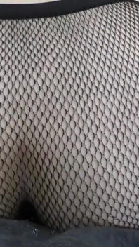 Pov chơi vú to và cặp mông nóng bỏng trong lưới cá