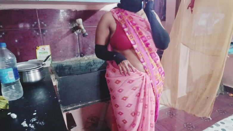 Reshmahotever: Sex with the Plumber Part 1