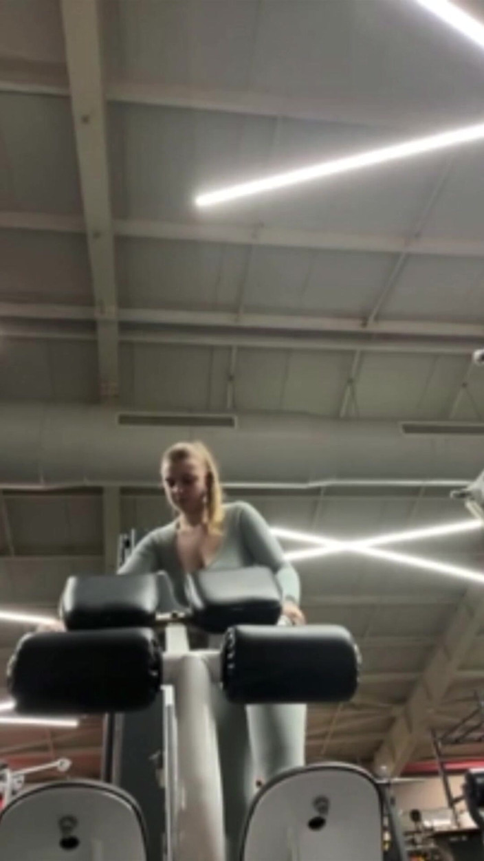 JuiceLussie: Kongkek gila di gim