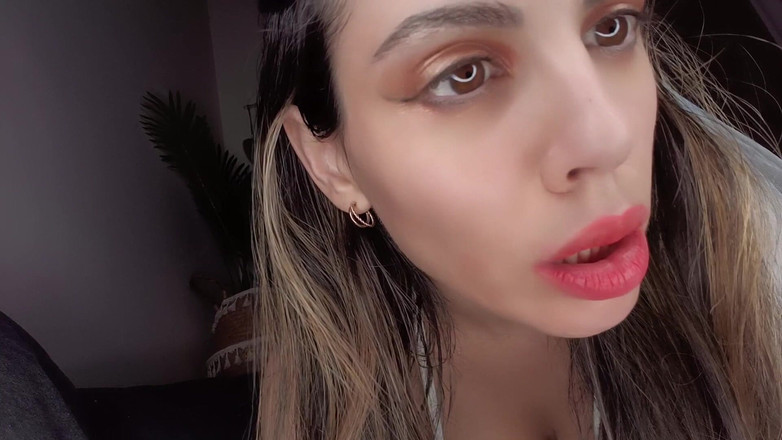 annikarain: Kết hôn và nhân giống mẹ kế