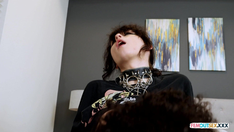 Femout xxx: Femout XXX: Horny Besties Fucking