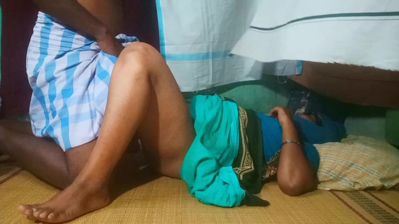 Priyanka314: Tía india al estilo pueblo en video casero