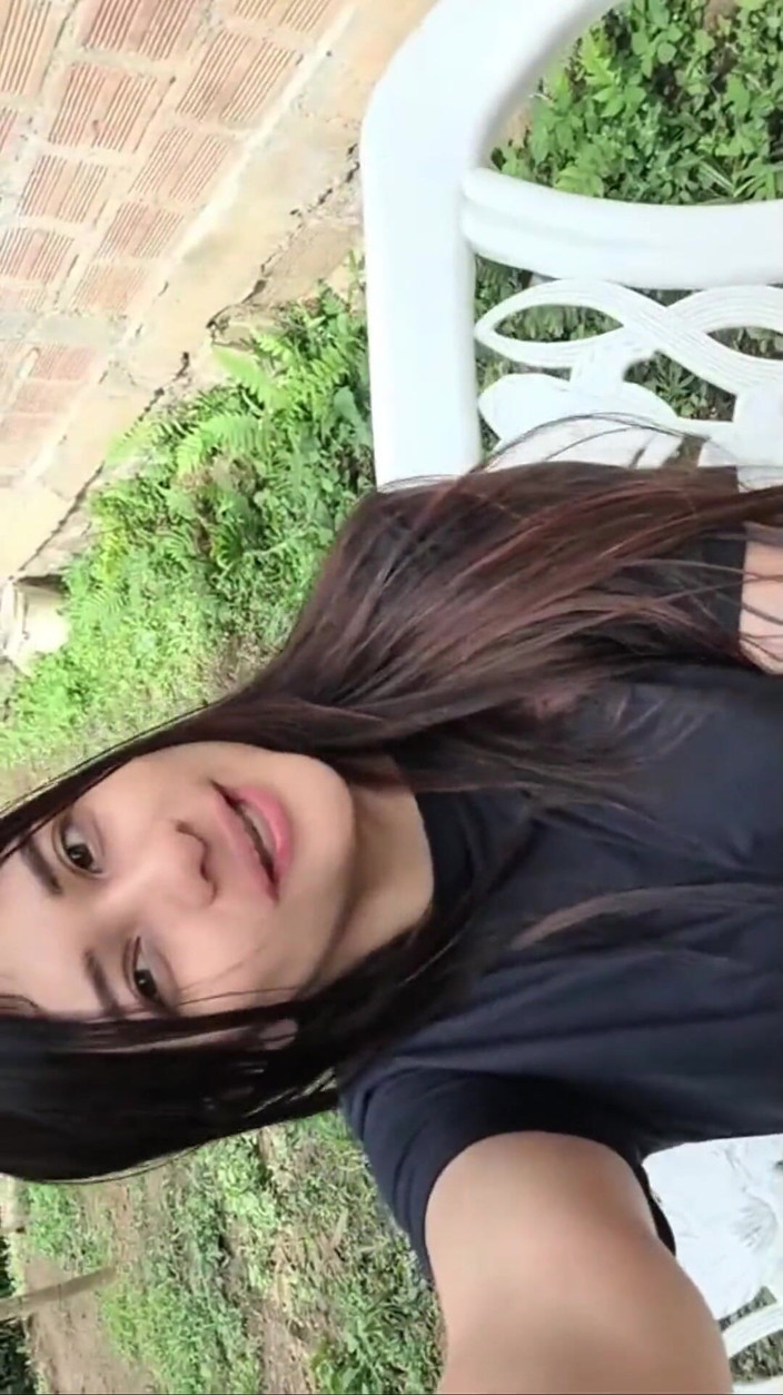 Yulieth Gomez: คุณแม่เลี้ยงคะ จะซื้อมอเตอร์ไซค์ให้หนูหน่อยได้มั้ย? | เซ็กส์คือส่วนหนึ่งของการแลกเปลี่ยนนี้