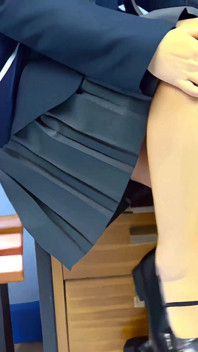 Klug gekleidet mit carla brown