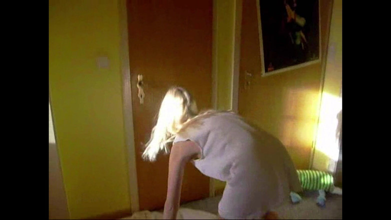 Blondehexe: 6 X Piss