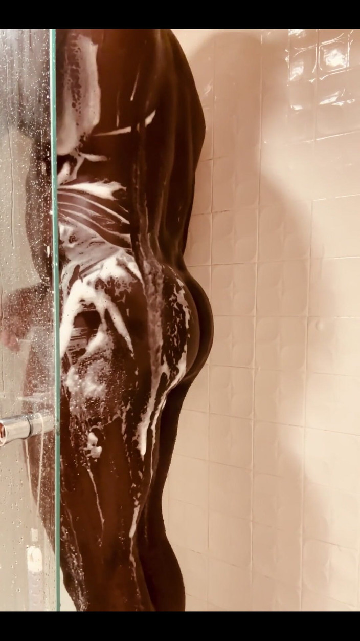 Afro Black XXX: La seconda parte del mio video in doccia