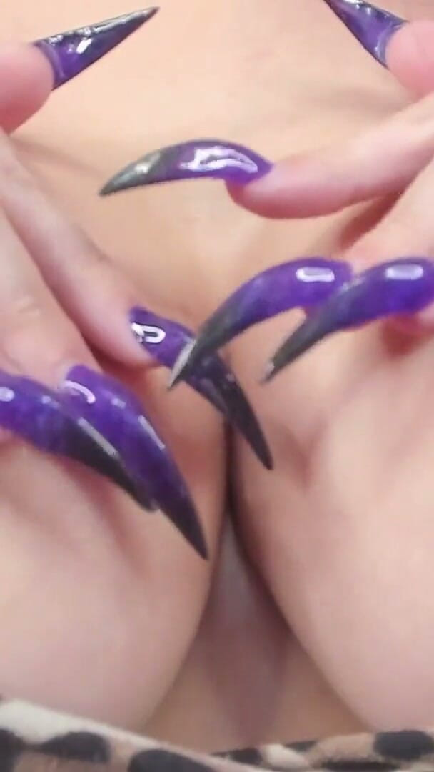 Princess18_: Worship My Long Purple Demonic Claws and Dark Lord