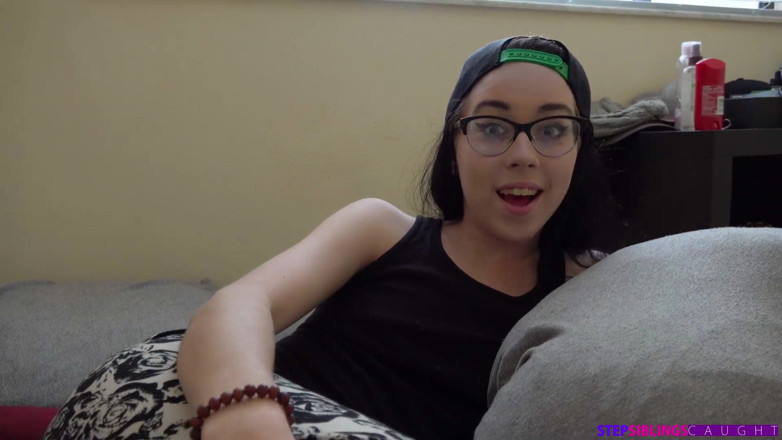 StepSiblings Caught: Wederzijdse aantrekkingskracht - S9: e10