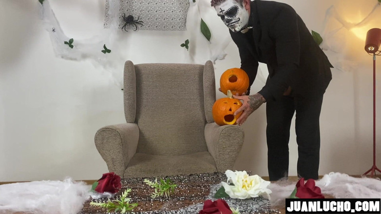 Juan Lucho Gay: ハロウィンのかぼちゃ
