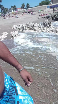 Sulla Spiaggia Di Domenica