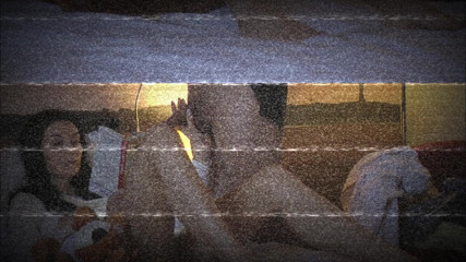 Ignoring Handjobs: Tachinare cu pula unei gagici brunete fierbinți