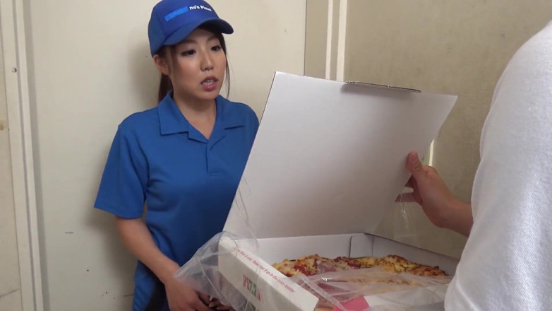 Caribbeancom: Adorable asian girl knows how to pleasure big dick