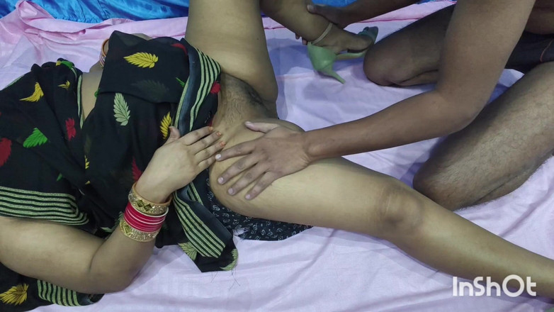 angelstar7834: インドのデシ・バービー・コ・ブラックサリー・メイン・チョーダ