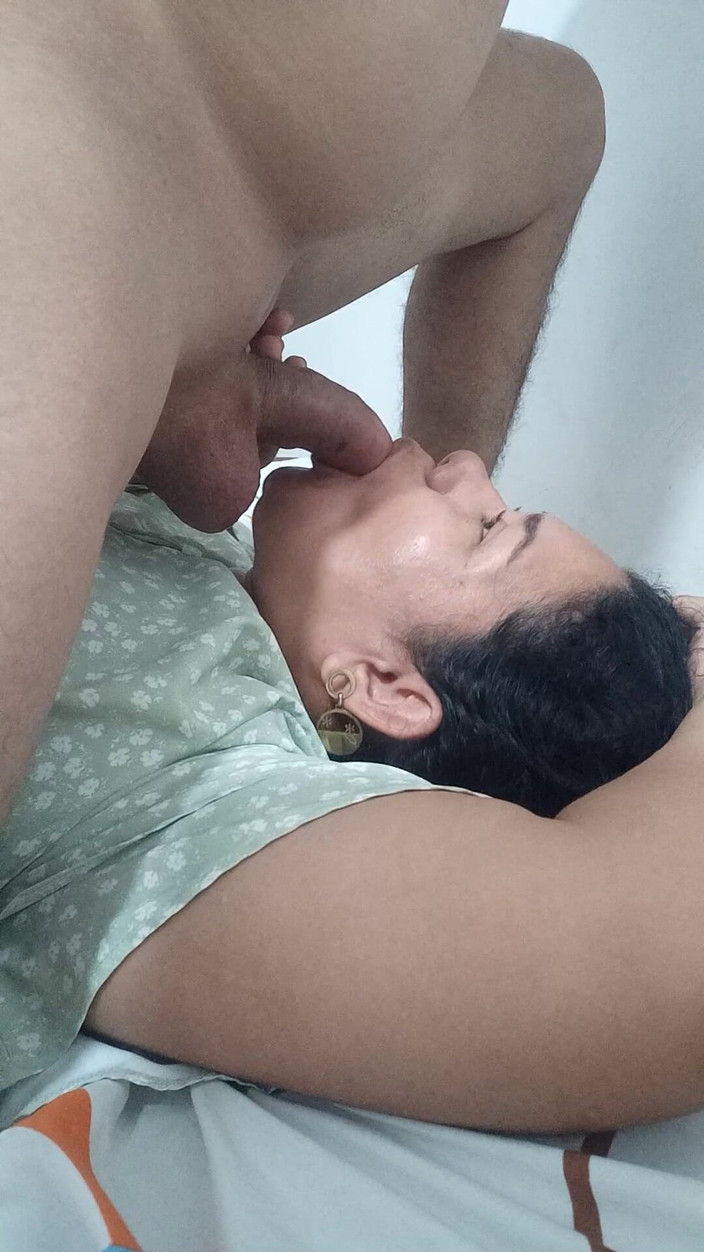 Valkyrie and Luigy Couple: Halsfick-ehefrau