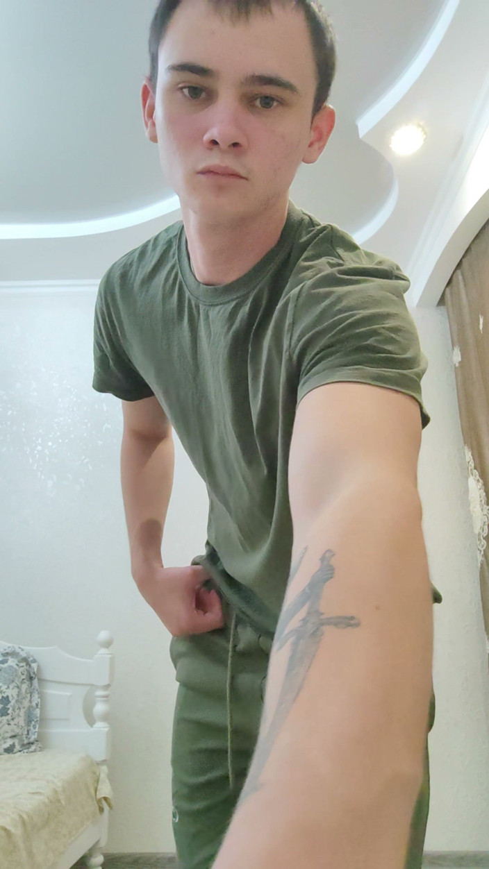 Ethan Alpha: Seu garoto do exército)