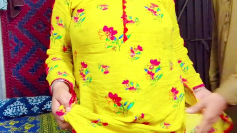 Abida sexy: Aabha Paul universitária