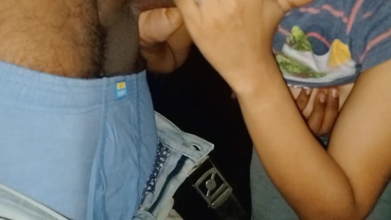 NikiRathod: Šukání Zezadu a Kombinace Kouření V Džungli