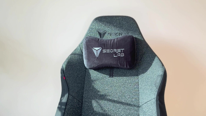 Miss Valentina: Sborro sulla mia sedia da gioco