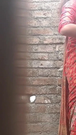 Hot bhabi gold: Sexy College Teacher Wants to Fucked Her Big Cock Student