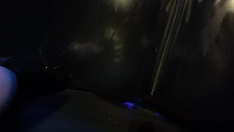 Domina Dark: Sexy sam liebt fleisch in gummi