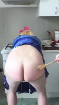 Humiliation esclave