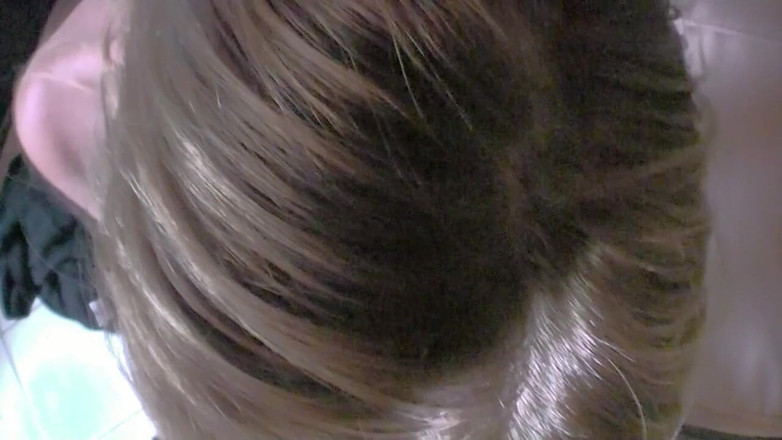 Miley Weasel: 19 Year Old Blonde Slut Horny Fucked!!