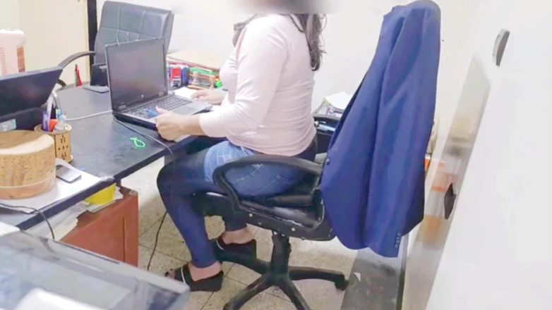 I Finally Got My Coworker to Fuck Me in My Office Part 2