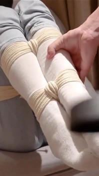 Wearing Regular Jeans with Full Body Binding