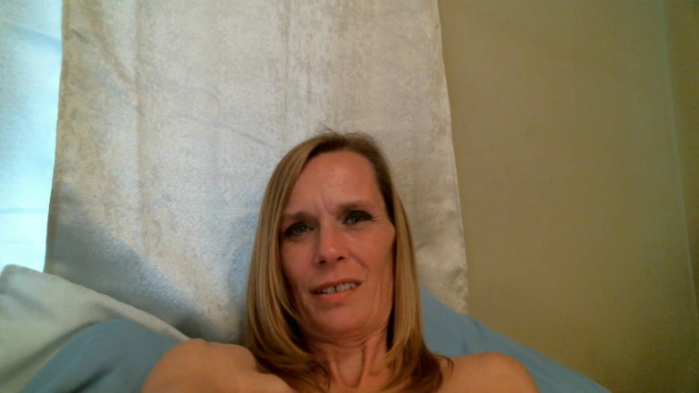 KimitheMilfMommy: Vuil milf poesje spelen