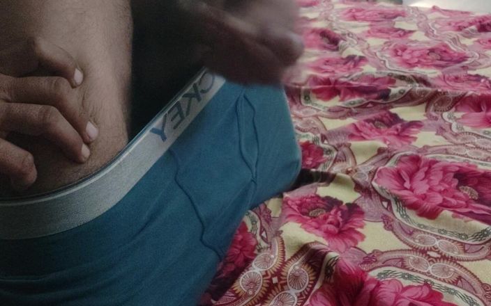 Casanova r-1: कौन मेरे साथ प्यार करना चाहेगा?