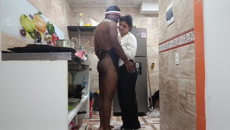Colombianas amateur: Gaggin Sex with Latina Girl