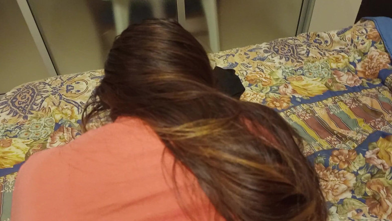 Moo DBOXXX: Svobodná máma chce mít sex celý den, She's Nenasytná