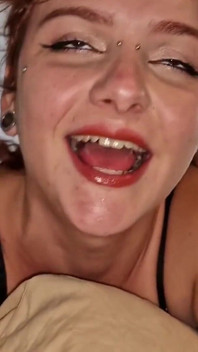 Peituda catgirl fodida duro no cu e gozada interna por um bbc