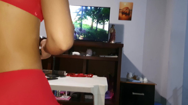 College-couple: Sborra in pantaloncini durante una lapdance, vestiti a secco che...