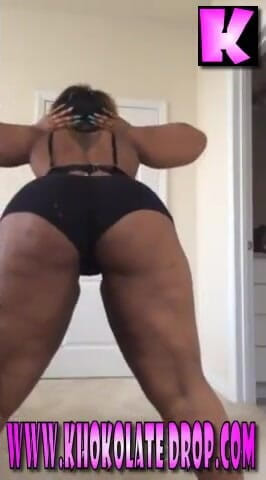Big black clapping booties: Big thick booty, episode 4