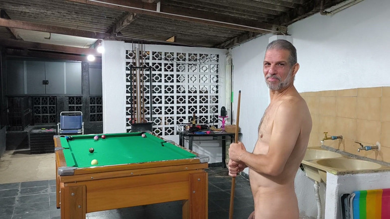carmonaoficial: The Carmonas Playing Naked Billiards with That Hot Pinch