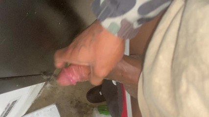 Tattedbbc22: Tattedbbc22 büyük zenci mastürbasyonu