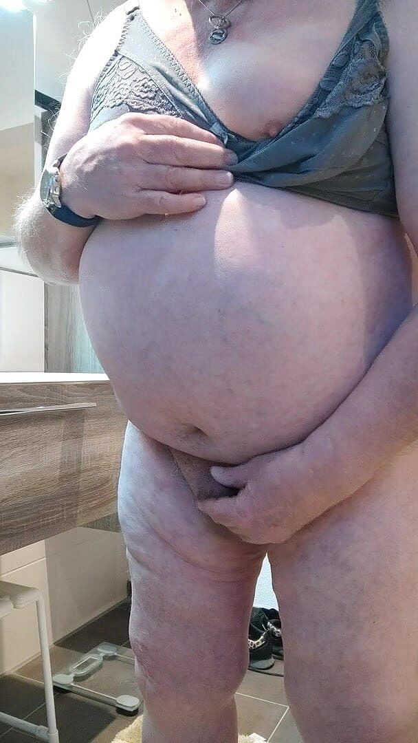 Karlchengeil: Bra istri