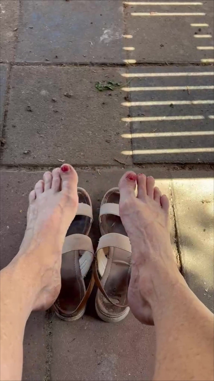 Goldschatz59: My Old Feet Have a Short Break