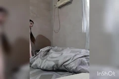 Gordinha com bunda grande cavalgando seu travesseiro