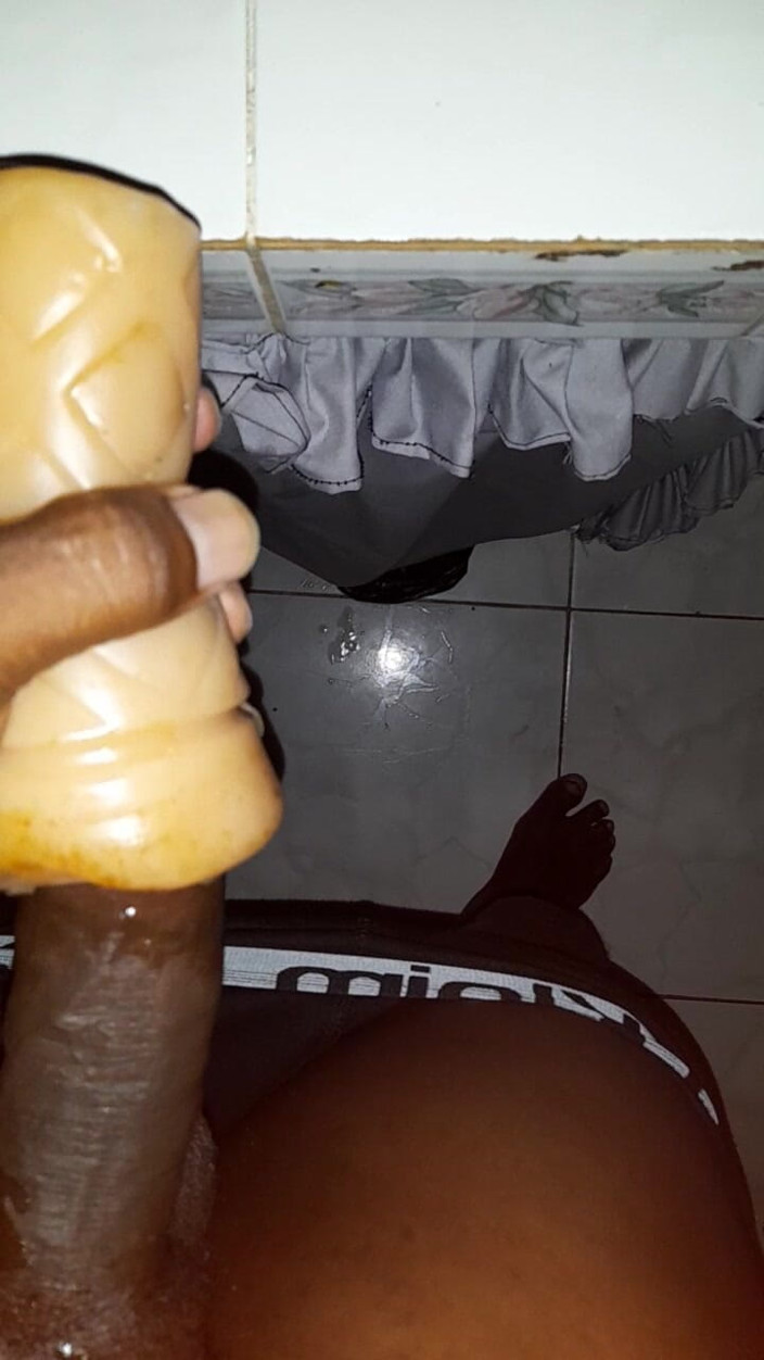 Islandvibes69: Jerking off S11 E5