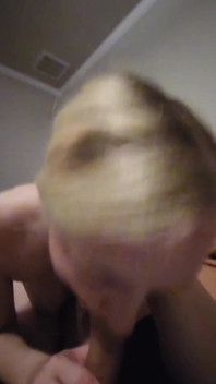 Mama_Foxx94 - Voller Länge blowjob 13 min