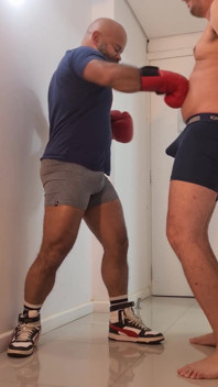 Naughtybearbr - Sfida a Colpi Di Corpo Pesante