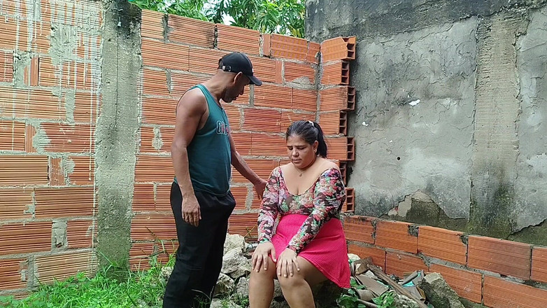 Adribella69: Làm tình thực sự với một người hàng xóm mông...