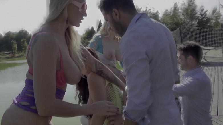GANGBANG and BIG BOOBS: Rocco Wild – Pesta Kongkek Ghairah