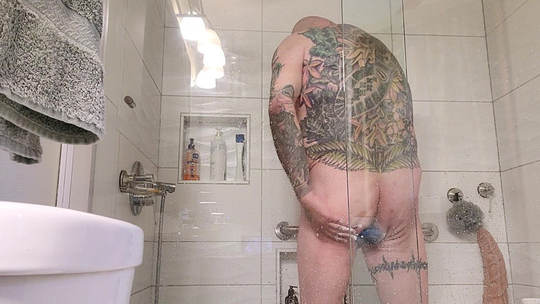 City hog: Rover loves new shower