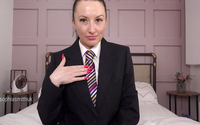 SophiaSmithUK: Hot shirt girl has sex