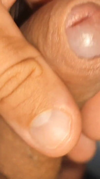 เครื่องเย็บหนังหัวควยสุดโหดในห้องน้ำ